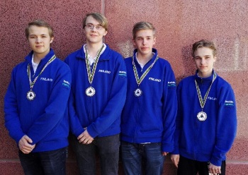 U21 joukkue PM hopealle!